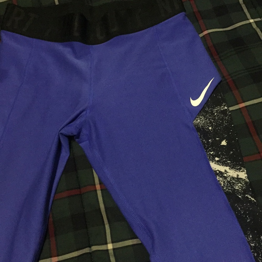 🚨🚨SOLD🚨🚨 Brand New Nike court dry fit leggings